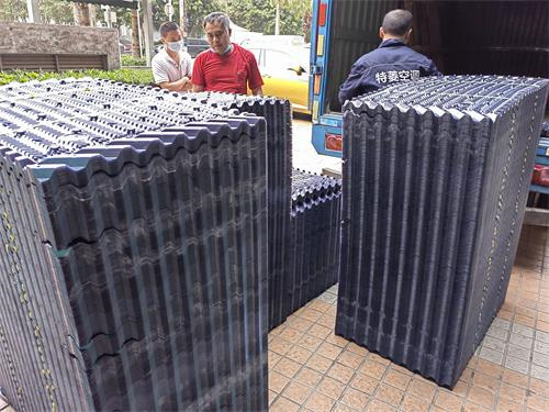 開式冷卻塔內壁除塵處理內容(開式橫流冷卻塔)