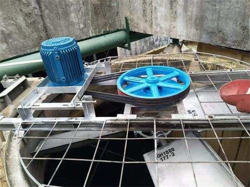 開式冷卻塔金屬外表面防銹處理(橫流開式冷卻塔原理